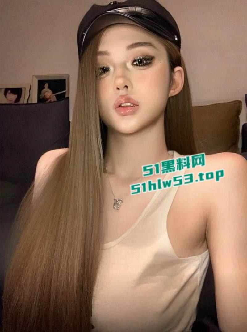 抖音极品女神【饭饭来了】惊曝TS身份小丁丁被后入爆操狂甩,约炮视频流出颠覆粉丝认知!-5