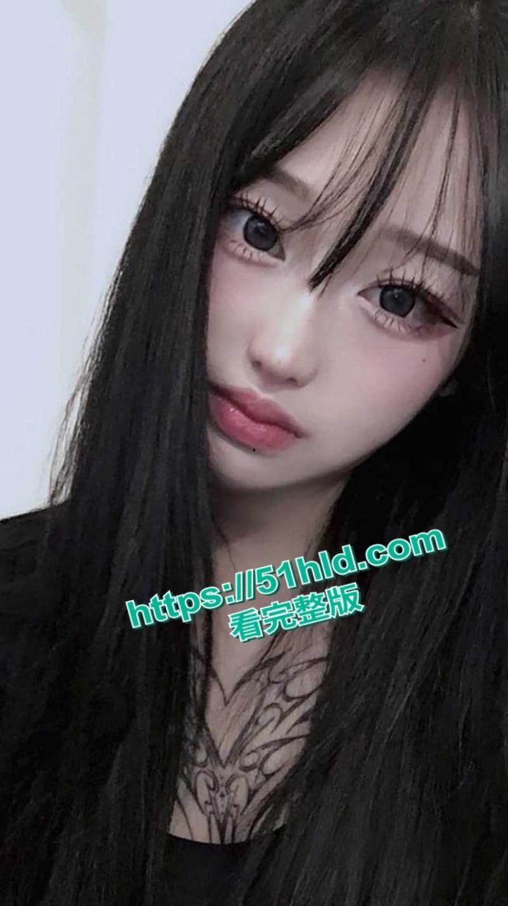 韩国清纯美女模特【ixovever]与男友激情啪啪视频曝光，堪比明星的神仙颜值，蜂腰长腿气质极佳！-1