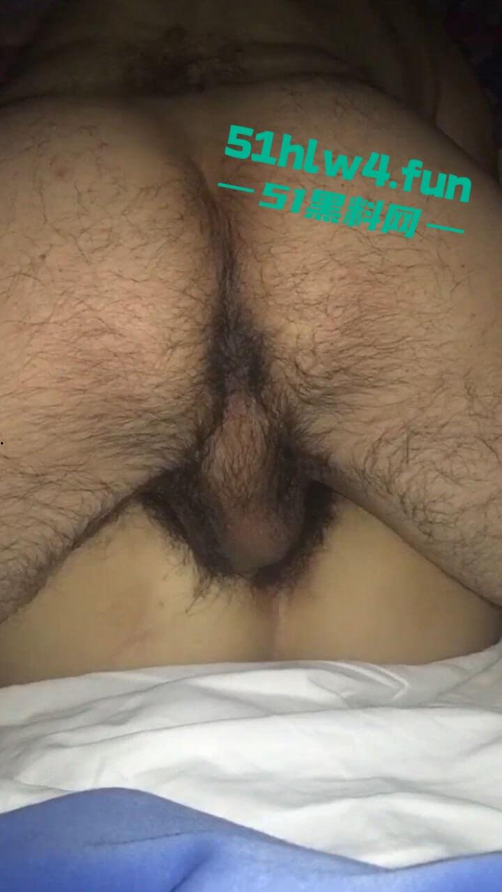 迷奸重庆房产女销售,良家人妻【梁柯琳】为了卖房陪客户吃夜宵竟被下药后迷奸 全程视频流出。-4