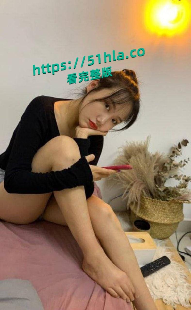 女瓜友投稿,曝光西藏渣男网警【辛修志】聊天记录和性爱视频,恋爱期间和自己闺蜜乱搞 !-1