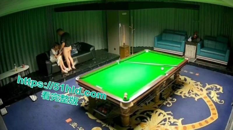 江苏宿迁沭阳台球厅大瓜,美女台球助教仅为500元,献身40岁大叔包厢战况十分激烈!-4