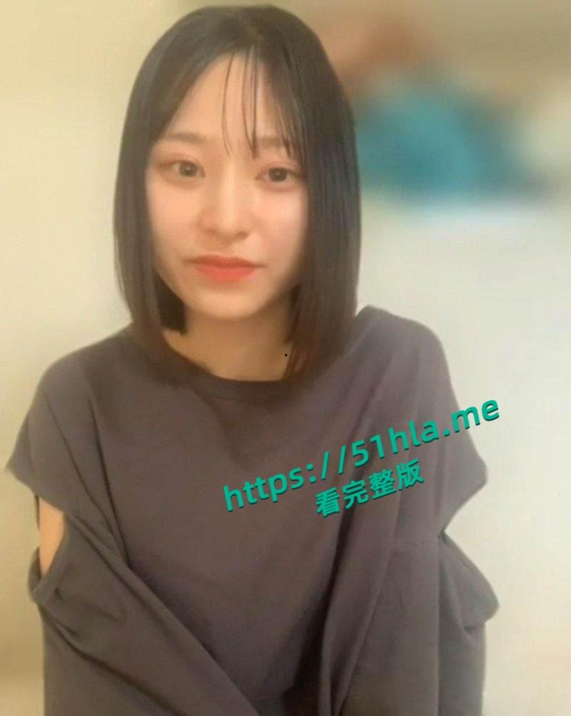 日本清纯系少女【zoom】裸聊45分钟首发,白皙肌肤勾勒娇小身材,手指自慰刺激感爆棚!-2