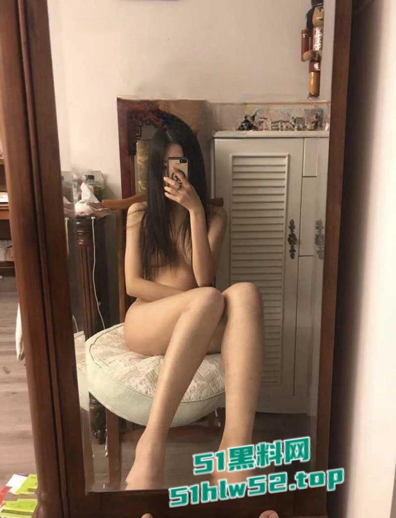 深圳城市职业学院【李蜜】下海兼职KTV坐台,惨遭愤怒男友曝光艳照及私密视频!-3