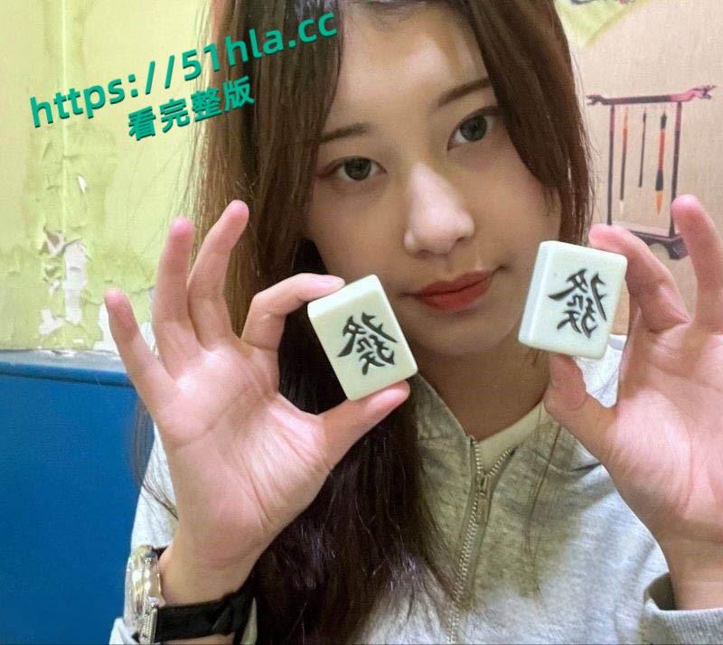 极品美女大学生性爱视频与生活照泄露,校花私下反差爆表,嫩穴高潮淫态炸裂!-2