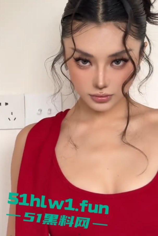 混血网红【EunHa】堕落日记,被金主批穿后直接放飞,骚到明码标价,一对一私密视频看逼验货!-8