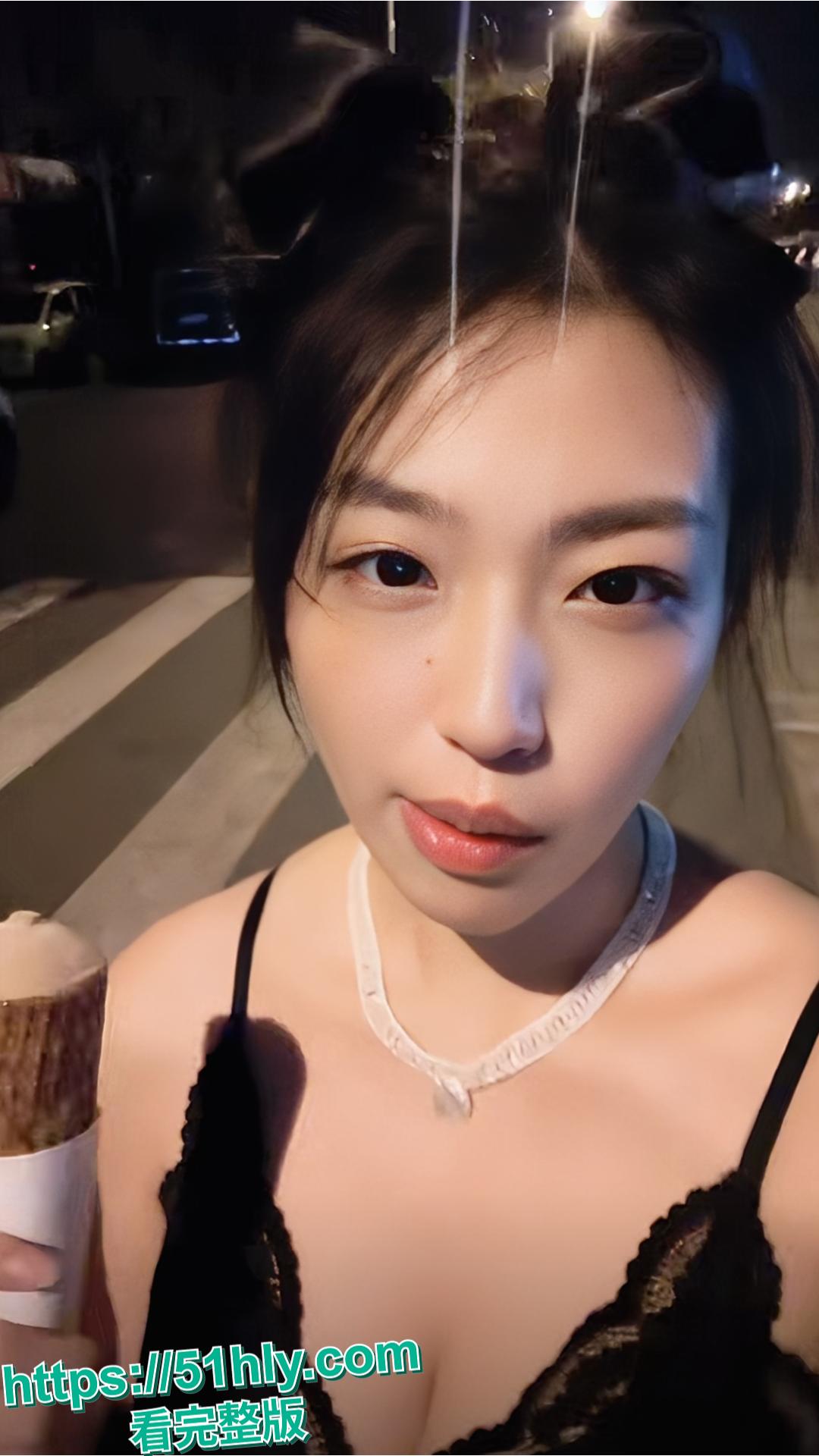 抖音大奶尤物Aying 长腿蜜臀极品身材下海直播大秀 与男友激情性爱视频流出-4