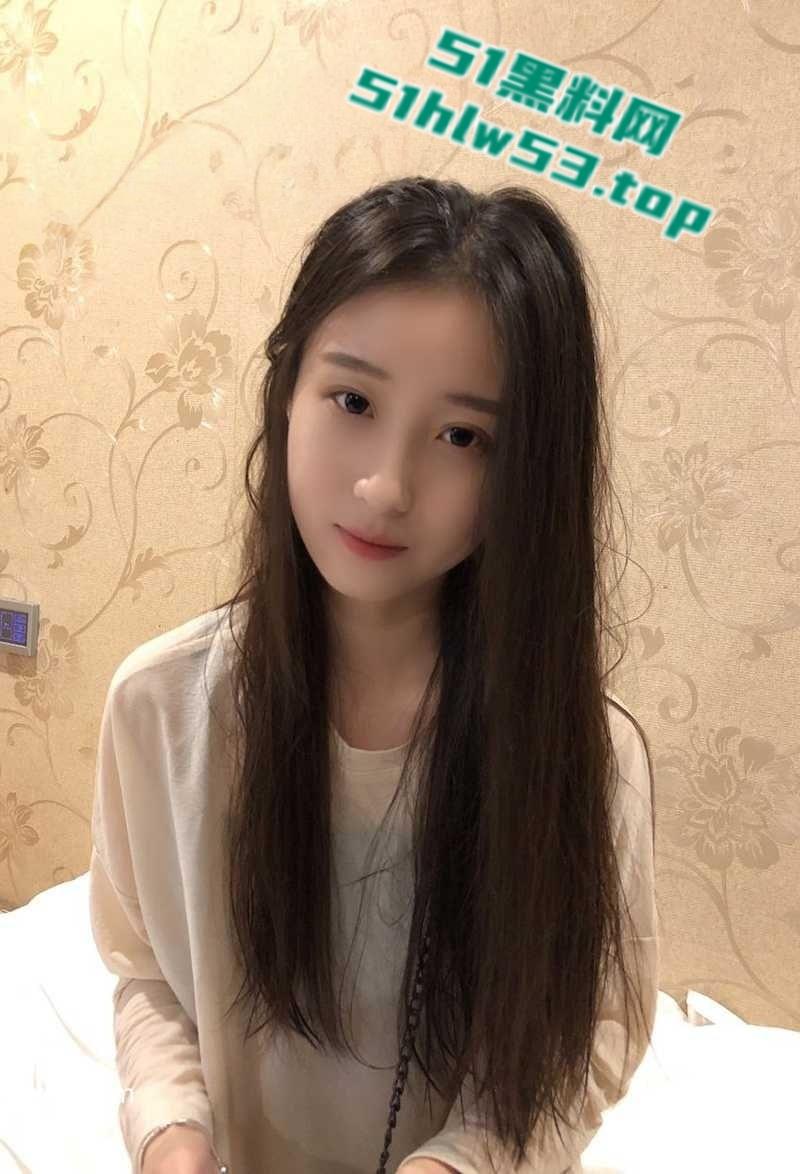 杭州气质人妻【施芮雯】约炮视频被曝,超美的小少妇在床上竟如此淫骚,各种露脸无套挨操!-3