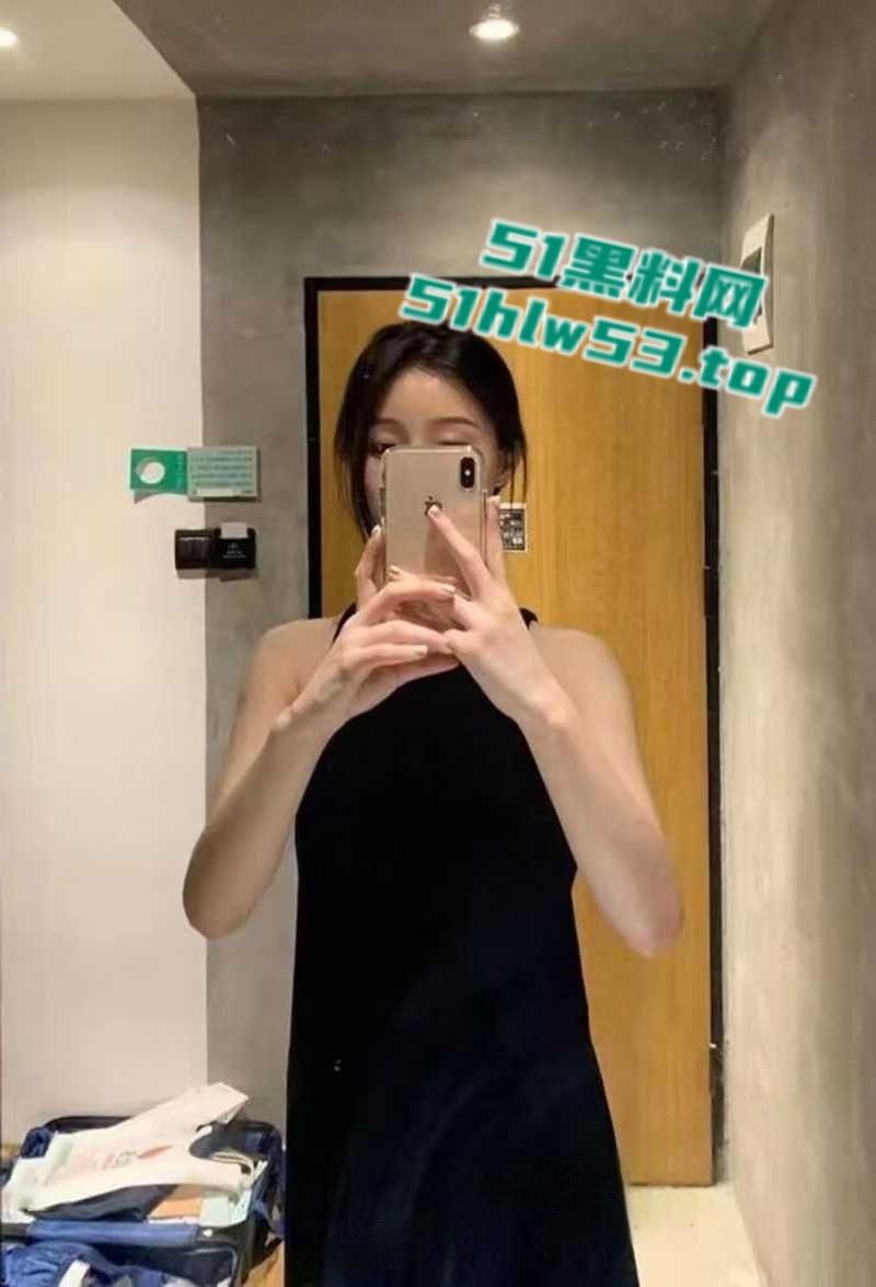 杭州气质人妻【施芮雯】约炮视频被曝,超美的小少妇在床上竟如此淫骚,各种露脸无套挨操!-6