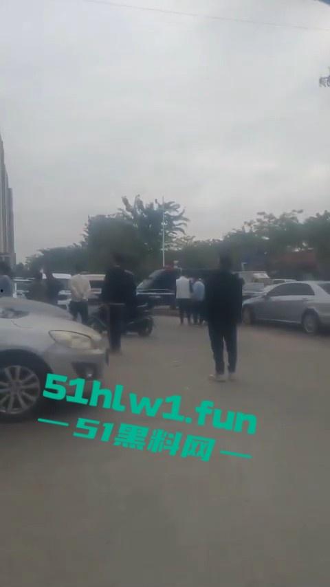 网传广东阳江联成物流公司发生枪击案嫌疑人【林美】射杀物流公司老板【韦江文】随即吞钱自杀！-3