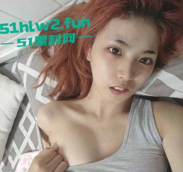 广西南宁反差女教师【柳林依】网上卖弄骚资生活照被扒,性爱视频曝光娇喘淫叫声不断!-7