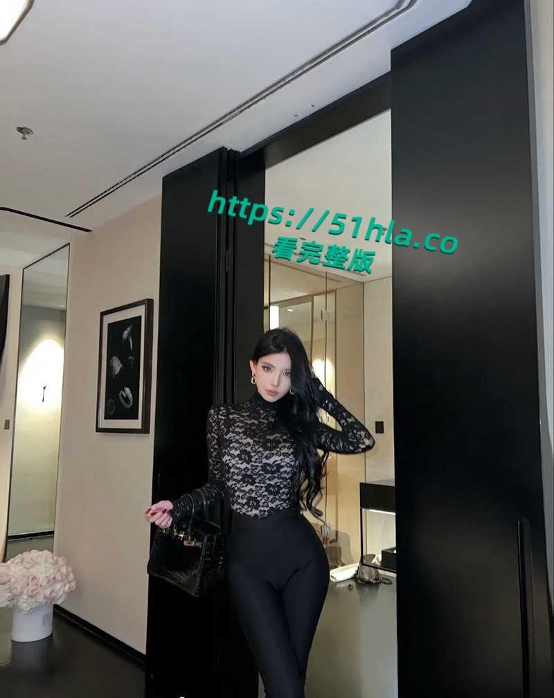 微博热瓜!全网近百万粉丝新晋男演员【刘轩丞】出轨好大姐,骗财骗色诈骗好大姐,约炮的视频被女友曝光!-8