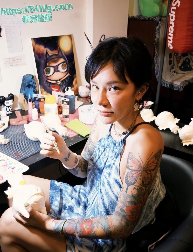 性感纹身潜水教练【梁云菲】私密约炮视频曝光,火辣身材搭配销魂呻吟声,震撼全网!-9