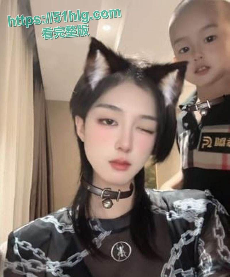 台球女神【王思诺】:球场上优雅,床上激情四射,一段3P性爱视频的震撼曝光!引发全网热议-5