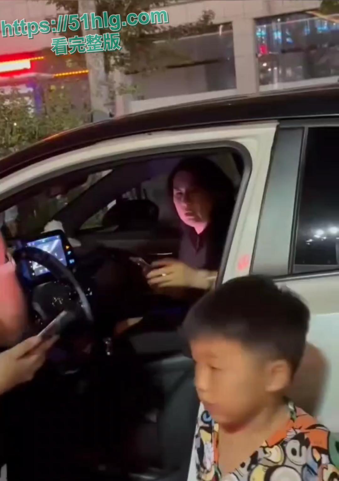 【河南商丘】万达家庭丑闻震撼事件:小姨与外甥的淫乱关系曝光,争吵变成血战街头-1