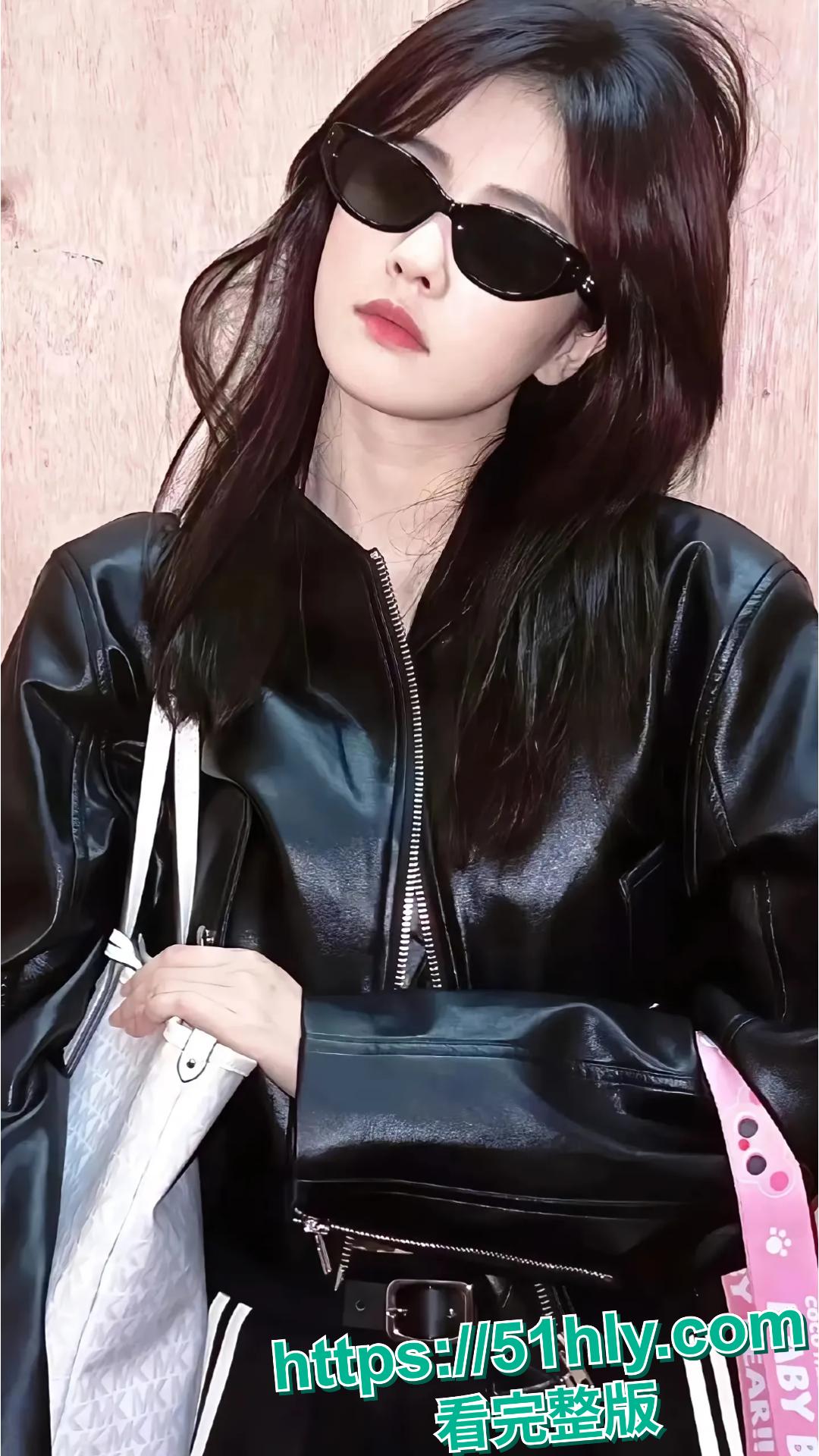 顶流明星白鹿从网红逆袭到深陷丑闻,不雅视频 + 资本潜规则,人设彻底崩塌?-6