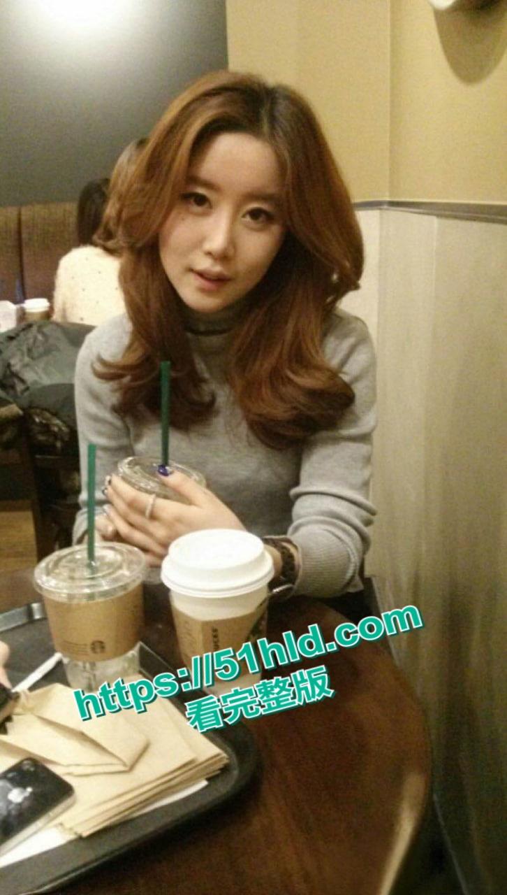 高颜值留学生【朴研兮】性爱视频泄露,化身财阀的小母狗被多种姿势轮番爆操淫液横流!-1