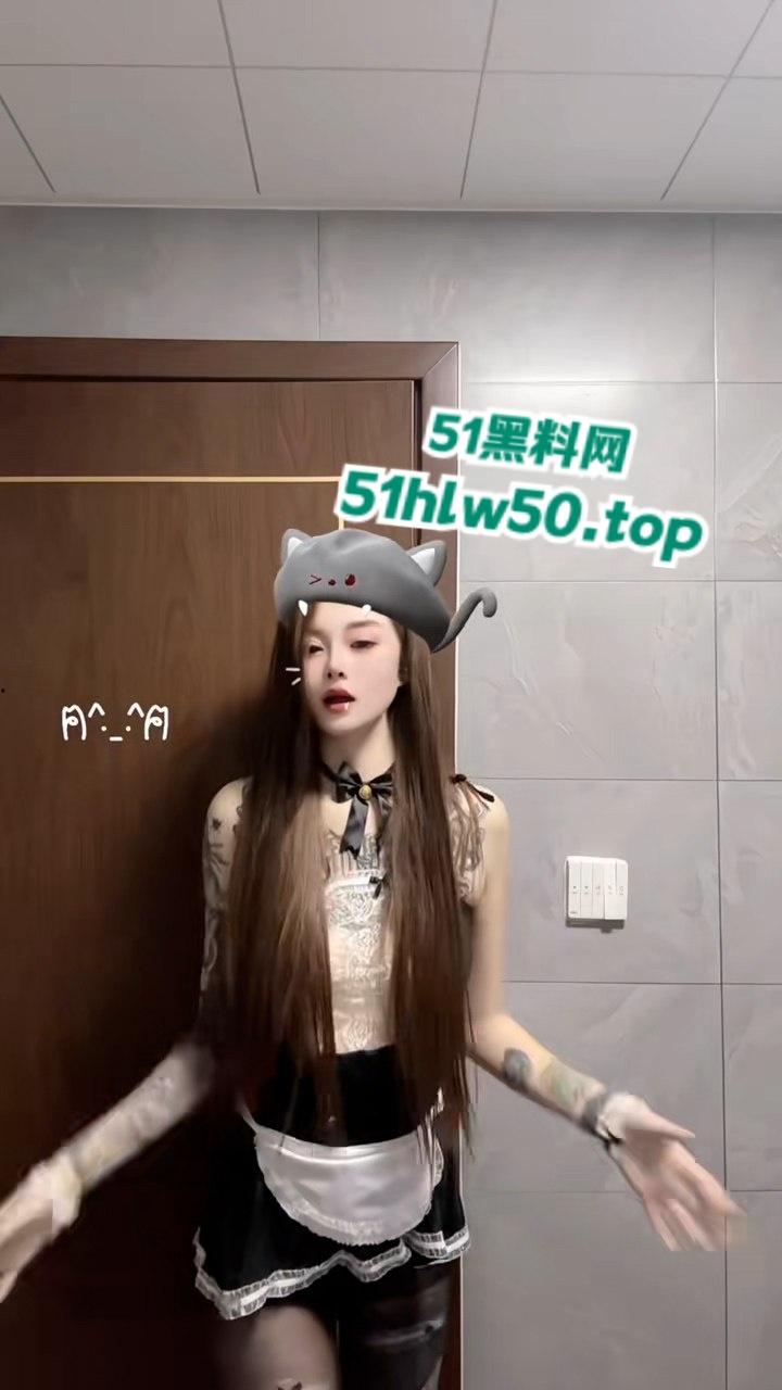 全网首发,抖音8万粉的极品小网红【神仙姐姐】满身符文美女,爆出不雅视频,金主调教御姐变母狗超反差!-8