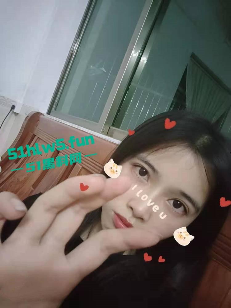 温州万达商城服装店导购【杨珍玥】背着男友约炮客人,竟然被渣男曝光这身材还真是诱人啊。-4