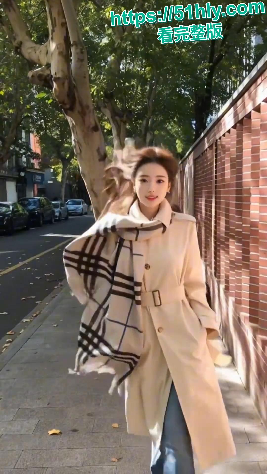 抖音绝色网红依依七塌房!私会榜一大哥,SM 不雅视频疯传全网!-3