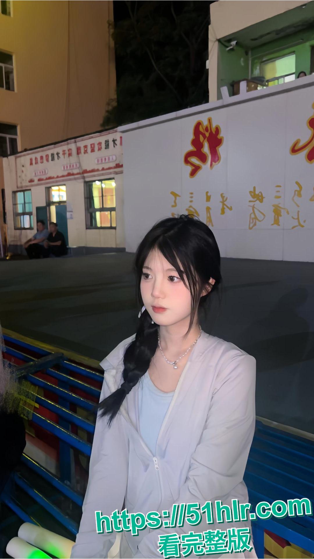 南昌交通学院 “花臂女神” 吴柯彤视频疯传,私密影像外泄引全网炸锅-9