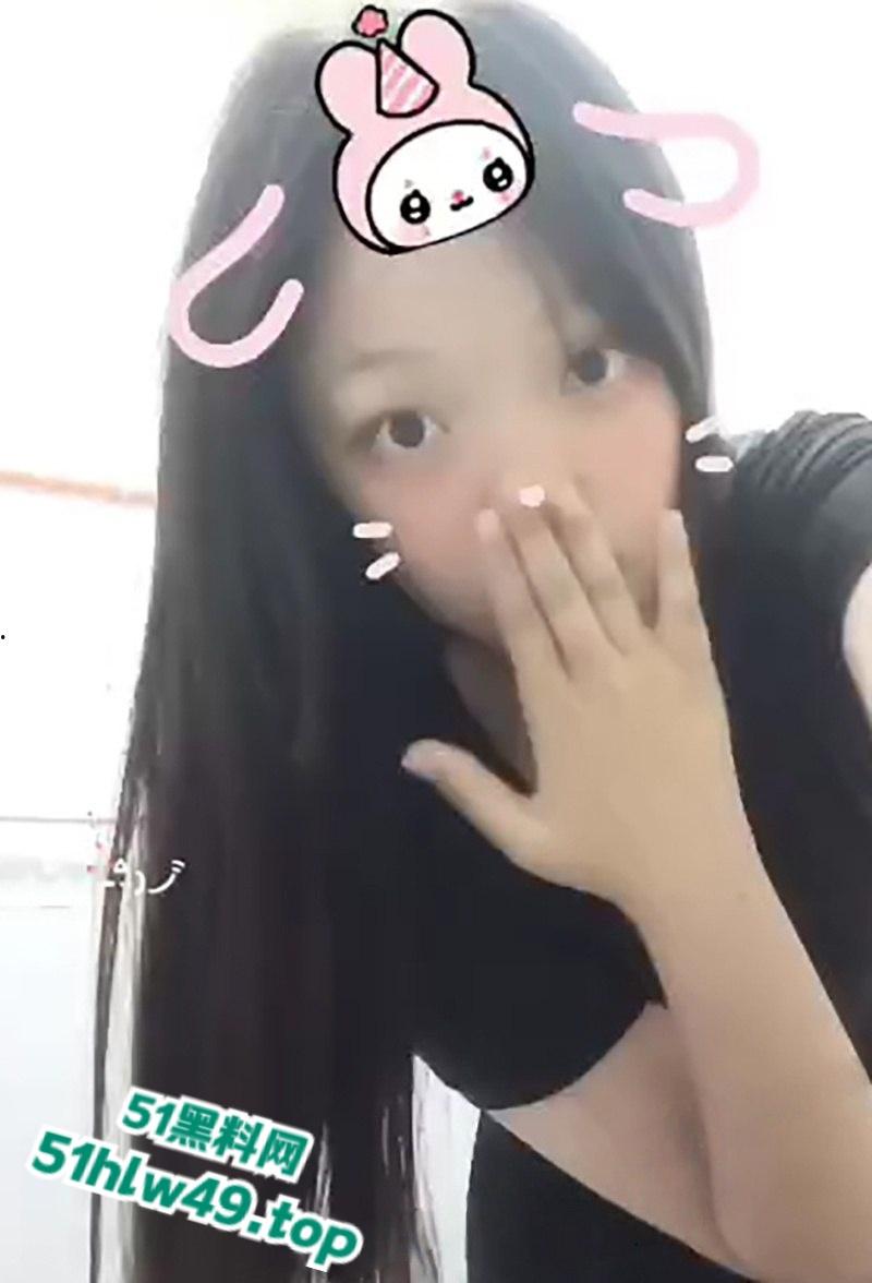 广东工业大学【方雅琴】马尾飘飘竟被金主调教成性奴母狗,揉着饱满大奶后入抽插淫叫不断!-5