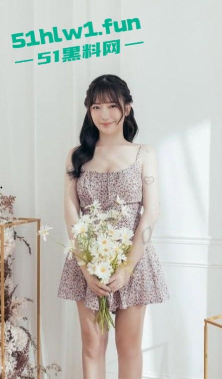 高颜值6W粉IG御姐网红【澄希】,动感裸舞性爱视频泄密,极品微胖身材操起来润到不行!-1