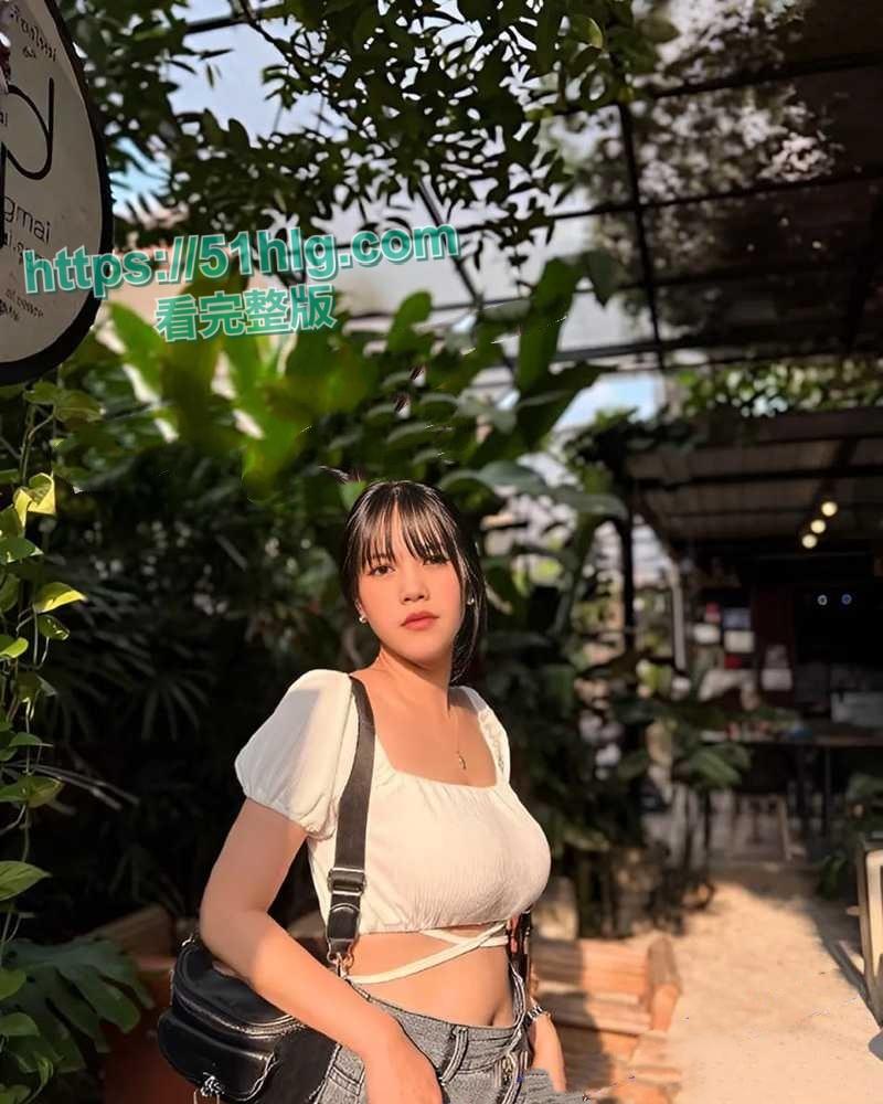 36G巨乳嫩妹背着男友旅游约炮视频流出!极品身材榨精神器,被炮友无套爆操,淫水直流-1