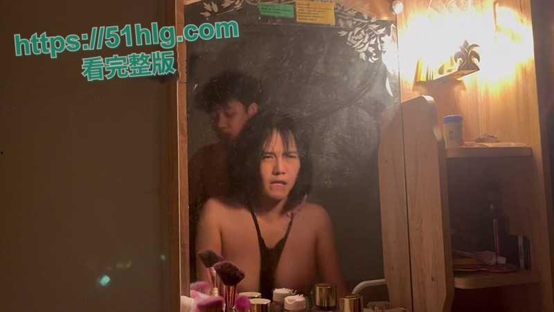 36G巨乳嫩妹背着男友旅游约炮视频流出!极品身材榨精神器,被炮友无套爆操,淫水直流-2