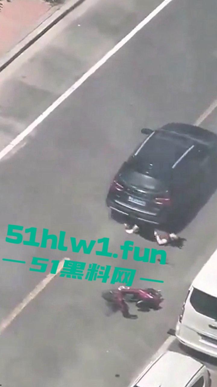 山东东营市变态渣男,开车将妻子撞倒后,反复碾压至其死亡,目前已被警方抓捕,估计是要死刑了!-1