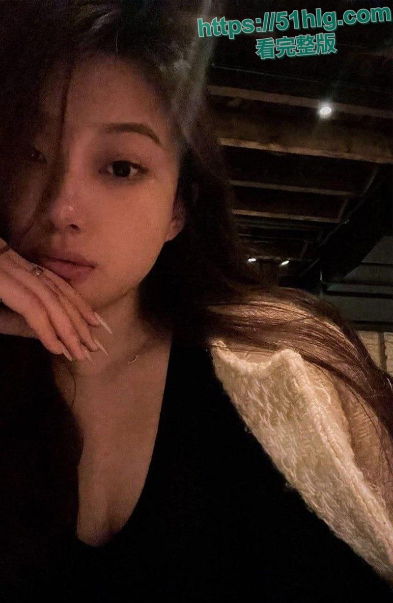 山东极品校花性爱视频惨遭泄露震撼全网!高冷女神在学长床上翘臀高撅,娇喘连连,彻底化身淫荡母狗-1