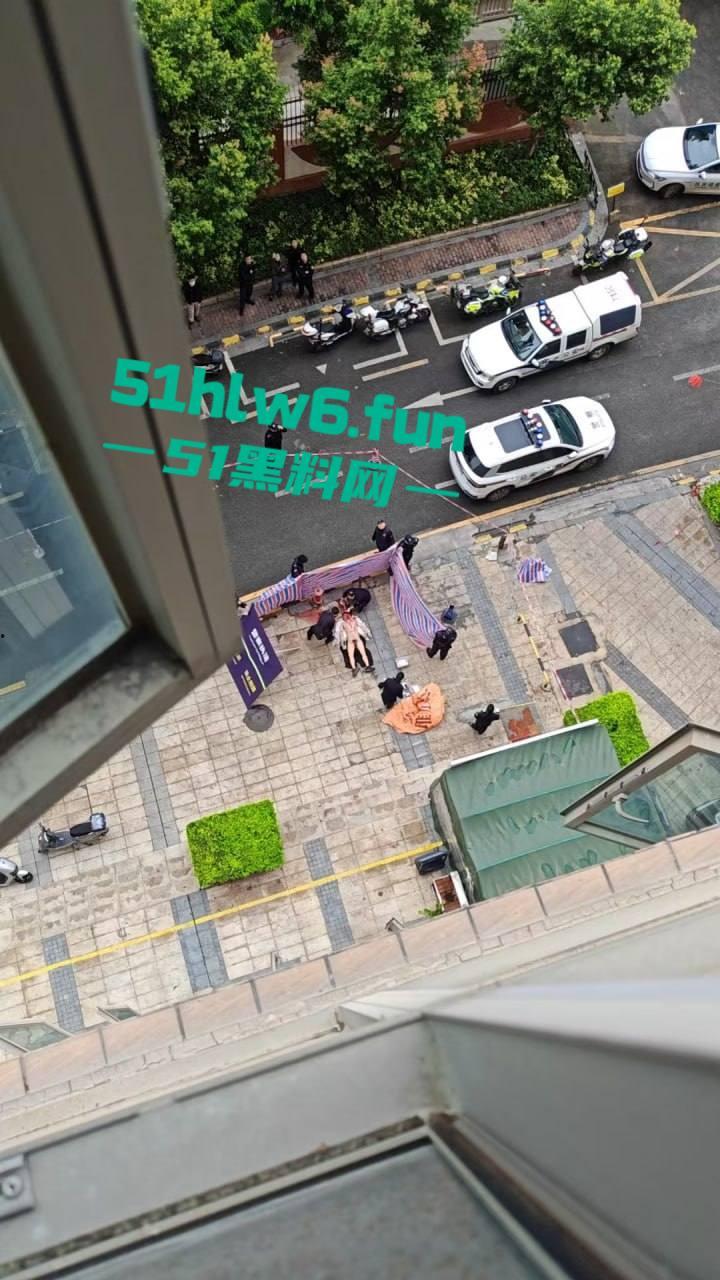 江苏徐州男子跳楼自杀,花重金娶的河南籍老婆婚后出轨被发现,变卖了男子的财产想不通。-3