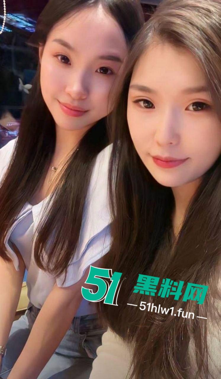 兰州回族【马惠玉】和男友自拍泄密妹子玩花样,口技满分肛塞在线,这操作让人看红了脸!-2