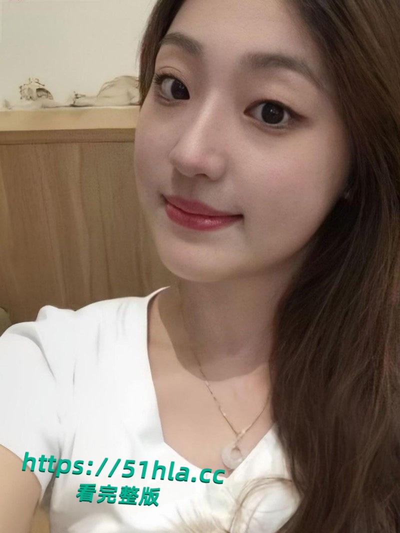 陕西西安美术学院【郑玉玲】为实现财富自由,誓要下海做网黄与男友苦练床技被曝光私拍!-4