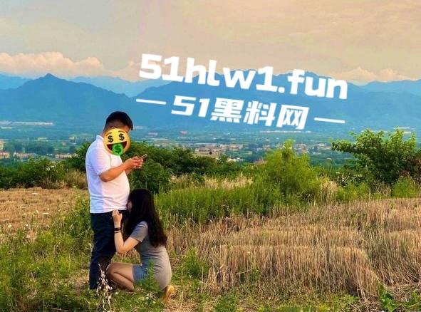 西安眉钉的大学生和摄影师拍私房照,被PUA带她出去野战喜欢追求刺激的小骚货!-8