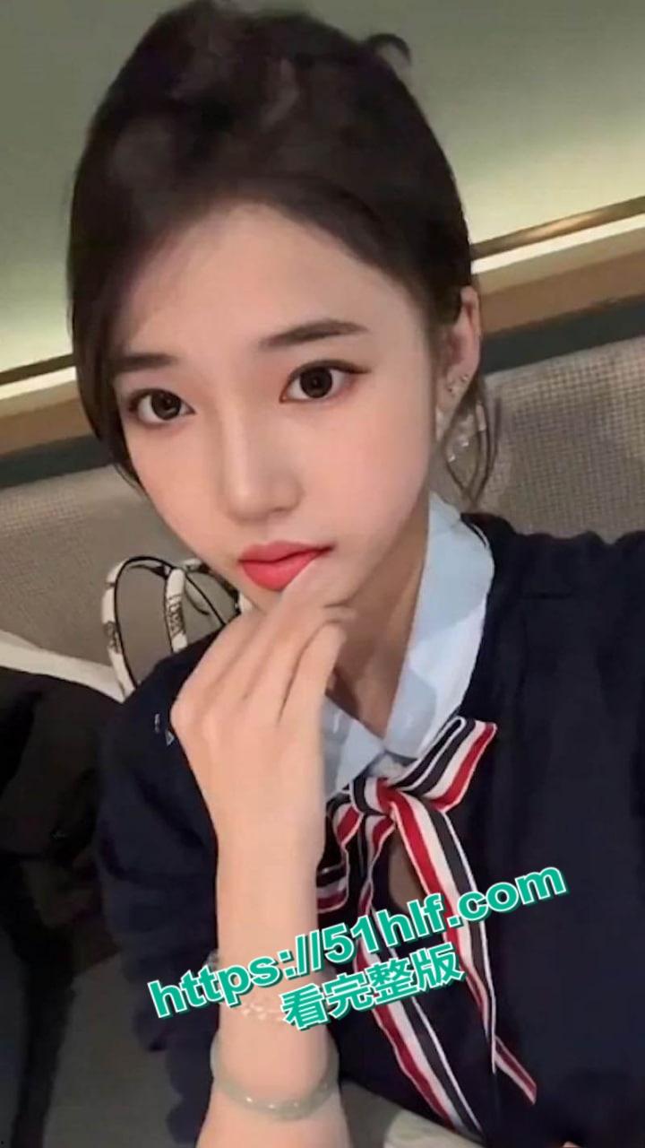 高颜值教师【牛奶可可】约炮视频流出,校内纯洁老师校外淫荡母狗,遭炮友无套爆操表情淫靡淫水四溅!-2