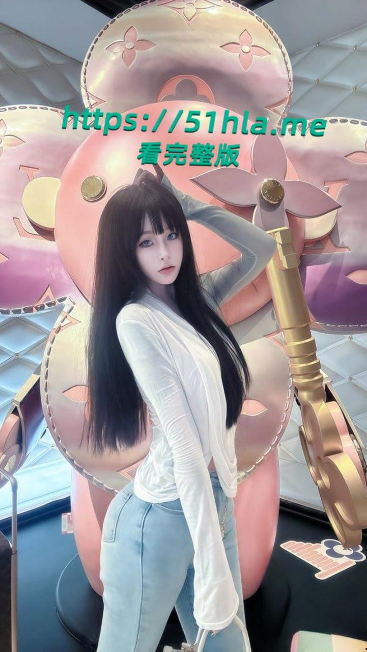 抖音极品网红【九条南无】7月最新福利视频被曝光,娴熟玩转吸奶器,多种道具插逼自慰视觉冲击力拉满!-4