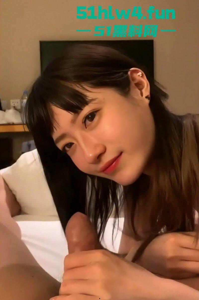 宁波富二代金钱攻势拿下工程大学大四校花【吕筱涵】清纯女神逐渐走向反差,沦为胯下骚畜。-3