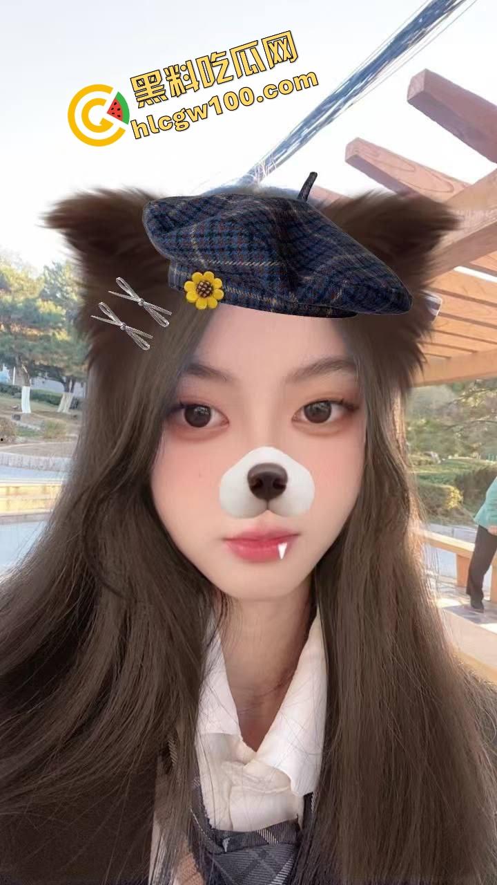 浙江国际海运反差嫩妹粉穴学生【吴妤玉】假期家中发骚自拍裸体 约炮酒吧大哥爆插粉逼!独家曝光流出!-3