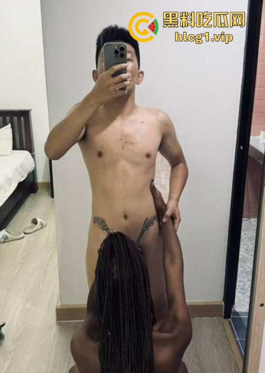 瓜友投稿大曝光!高级会所新玩法,黑妞乌鸡补身体,肌肤油光反射磨砂感惊艳瓜友!-10