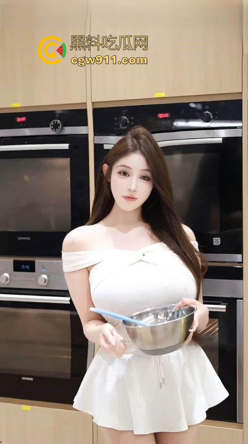 警报拉满!快手高颜值擦边网红【女乔】聊天室大尺度表演曝光,吊钟巨乳被各种玩弄揉搓,淫荡本性暴露无遗!-4