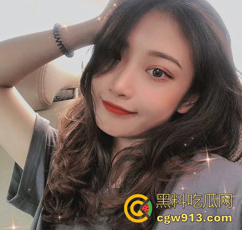 苏州旅游职业学院校花【刘玉】,高颜值性感女神,竟为了一根鸡巴,一年打胎六次,堪称苏州铁逼!-1