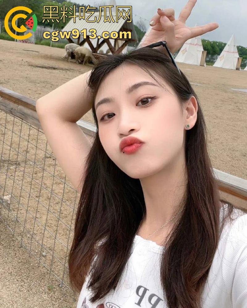 苏州旅游职业学院校花【刘玉】,高颜值性感女神,竟为了一根鸡巴,一年打胎六次,堪称苏州铁逼!-3