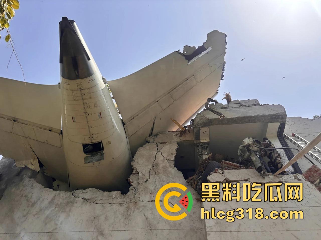 惨烈空难!印度航空AI171次客机突然空难 空难客机又是波音 初步统计已有至少200人死亡!-8