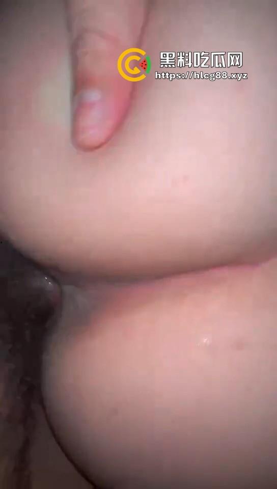 杭州故事汇!杭州快餐一哥【高子东】日常发鸡巴照片诱惑金主,不良视频曝光流出。-9