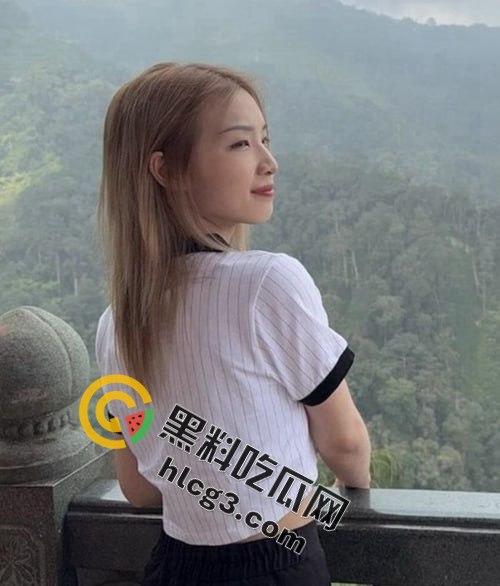 东莞职业技术学院极品反差婊『杨昕蕾』专业吃鸡视频曝光!只口交不插入,还真是卖艺不卖身的小姐姐!-1