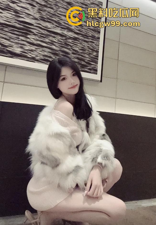 舔狗的梦炮友的床,抖音骚婊『绵绵小蛋糕』绿了兄弟,自己在床上被人操得高潮不断爽的翻白眼!独家曝光!-9