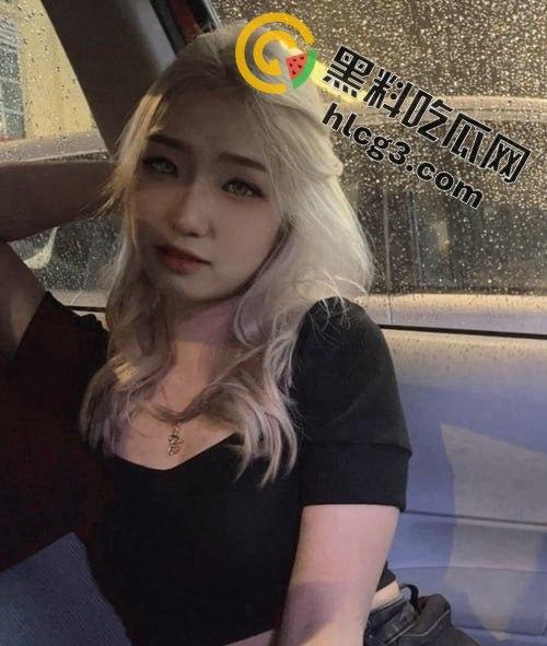 东莞职业技术学院极品反差婊『杨昕蕾』专业吃鸡视频曝光!只口交不插入,还真是卖艺不卖身的小姐姐!-2