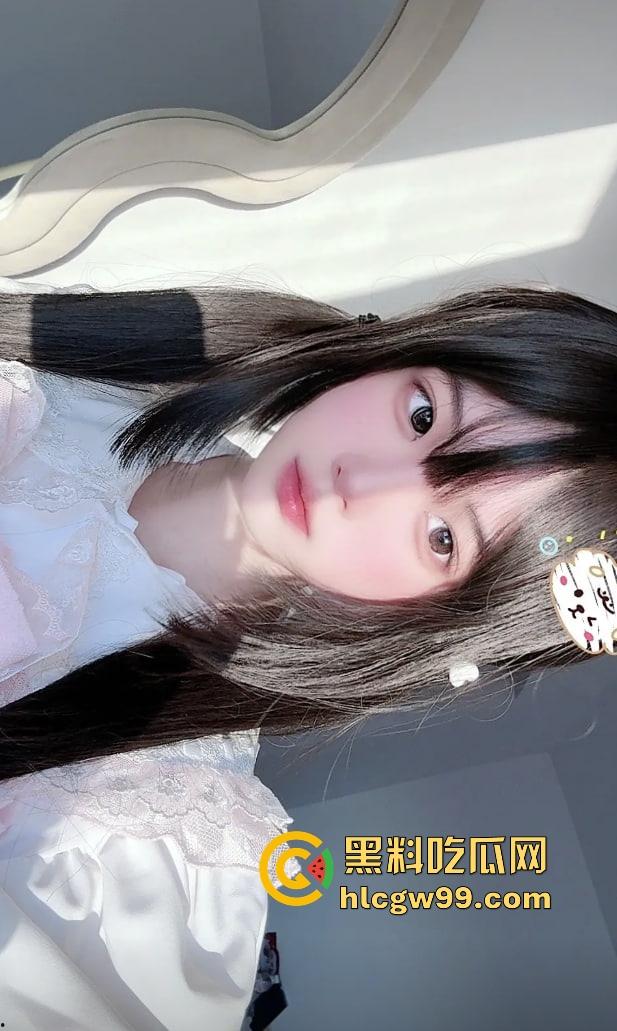 舔狗的梦炮友的床,抖音骚婊『绵绵小蛋糕』绿了兄弟,自己在床上被人操得高潮不断爽的翻白眼!独家曝光!-13