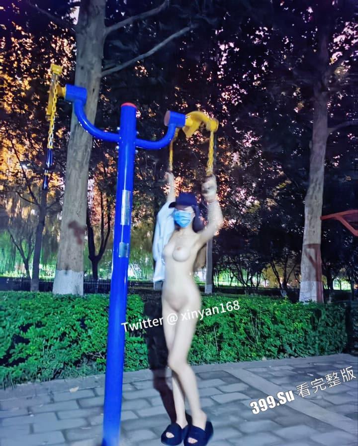 推特 全国可飞的骚逼福利姬 #奶球喵喵 最新户外露出私拍视频精选 场景众多 无视天网系统 肆无忌惮-21