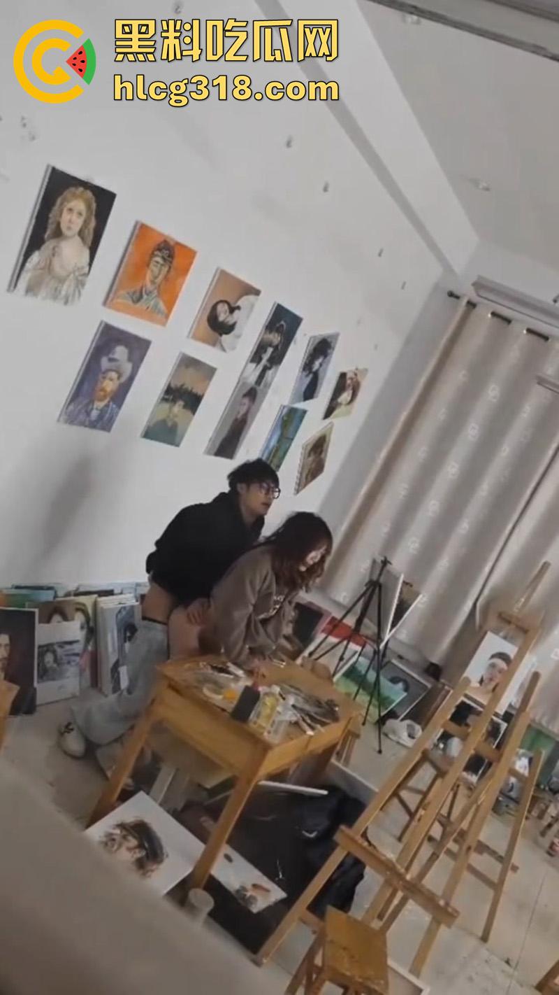 烟台画室师生偷情, 烟台科技职业学院画室,女老师勾引帅学生,激情后入撞击翘臀疯狂输出!-4